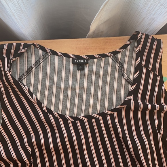 Torrid Striped Tank - Picture 4 of 4
